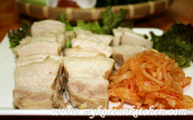 Steamed Pork Wrapped in Leaves1