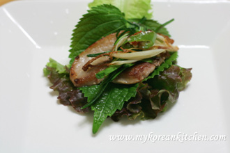Pork Belly BBQ (Samgyeopsal Gui) wraped with lettuce