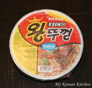 Instant Cup Noodles King Lid(Wang Ddukkeong) 1