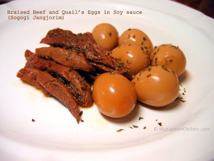 Jangjorim (Korean Soy Sauce Beef and Quail's Egg) | Food24h.com