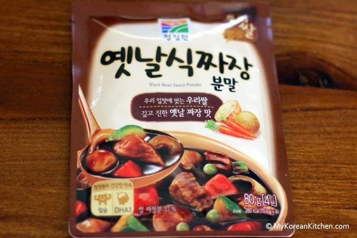 Korean Black Bean Sauce Powder (Jjajang Garu) | MyKoreanKitchen.com