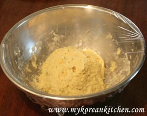 Sweet Pancake Mix (Hoddeok) step2