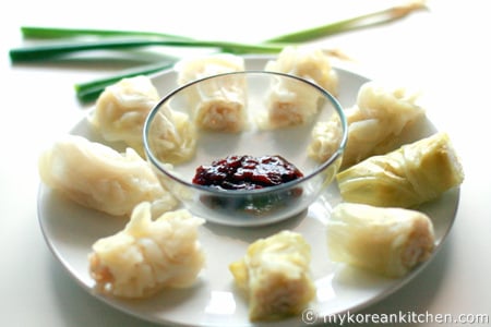 Steamed Cabbage Rice Wraps (Yangbaechu Ssambap) Steamed Cabbage Rice Wraps (Yangbaechu Ssambap)1