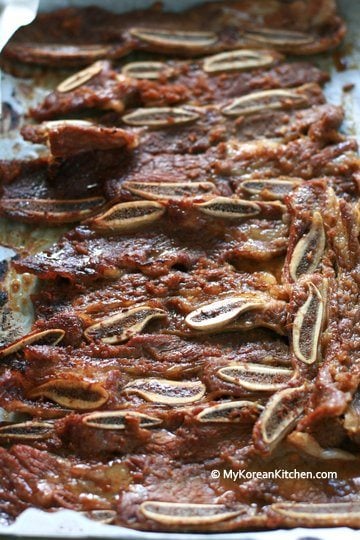 LA Galbi (Korean BBQ Short Ribs) | Food24h.com