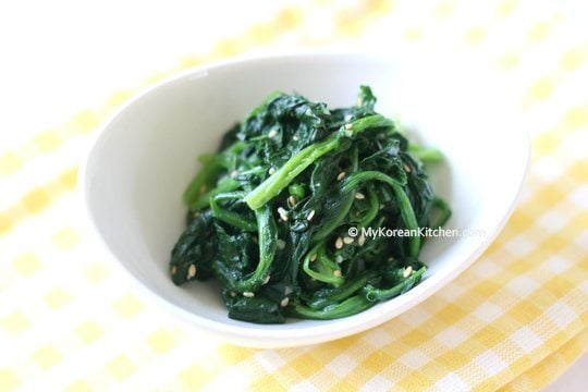 Simply Seasoned Korean Spinach Salad (Sigeumchi Namul) | MyKoreanKitchen.com