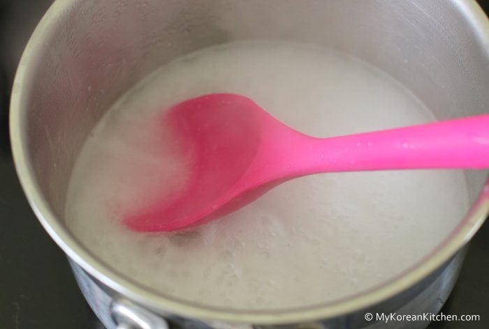 Step 3. Boiling the rice & water
