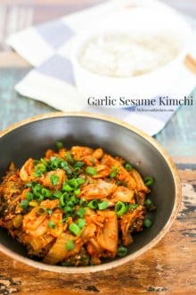 Garlic Sesame Kimchi - a simple, quick and easy to make Korean side dish that can transform your aged pungent Kimchi into a nutty aromatic relish| MyKoreanKitchen.com