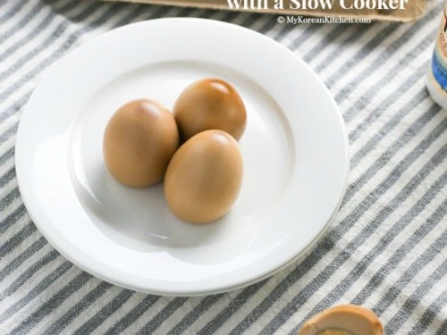 https://mykoreankitchen.com/wp-content/uploads/2015/03/o.-Slow-cooker-Korean-sauna-style-eggs-500x375.jpg
