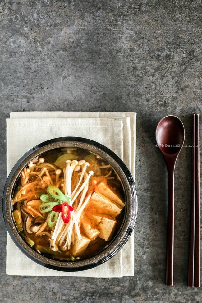 Korean soybean paste soup (Doenjang Guk) recipe | MyKoreanKitchen.com
