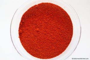 Gochugaru (Korean Chili Powder and Korean Chili Flakes) - My Korean Kitchen