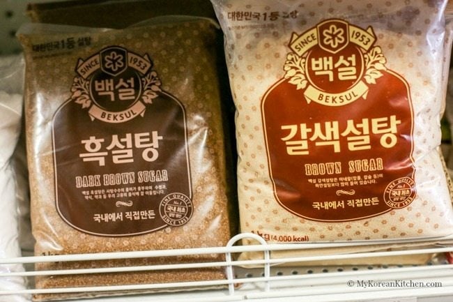 Essential Korean Cooking Ingredients: Korean sugar | MyKoreanKitchen.com