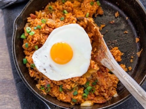 How to make the kimchi fried rice?