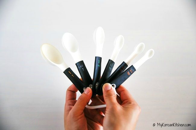 My Korean Kitchen Essential Tools - OXO Good Grips 6-Piece Measuring Spoon Set | Food24h.com