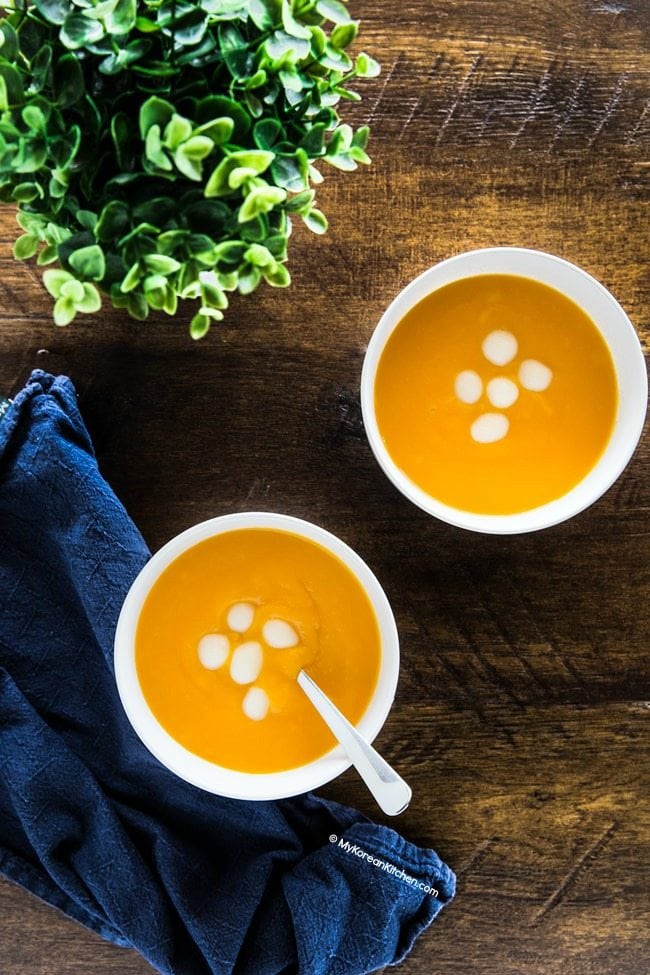 How to Make Pumpkin Porridge (Hobakjuk)