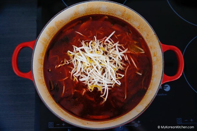 Bean sprouts in yukgaejang soup