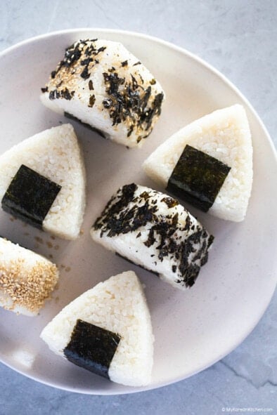 Triangle Kimbap (Samgak Kimbap) - My Korean Kitchen